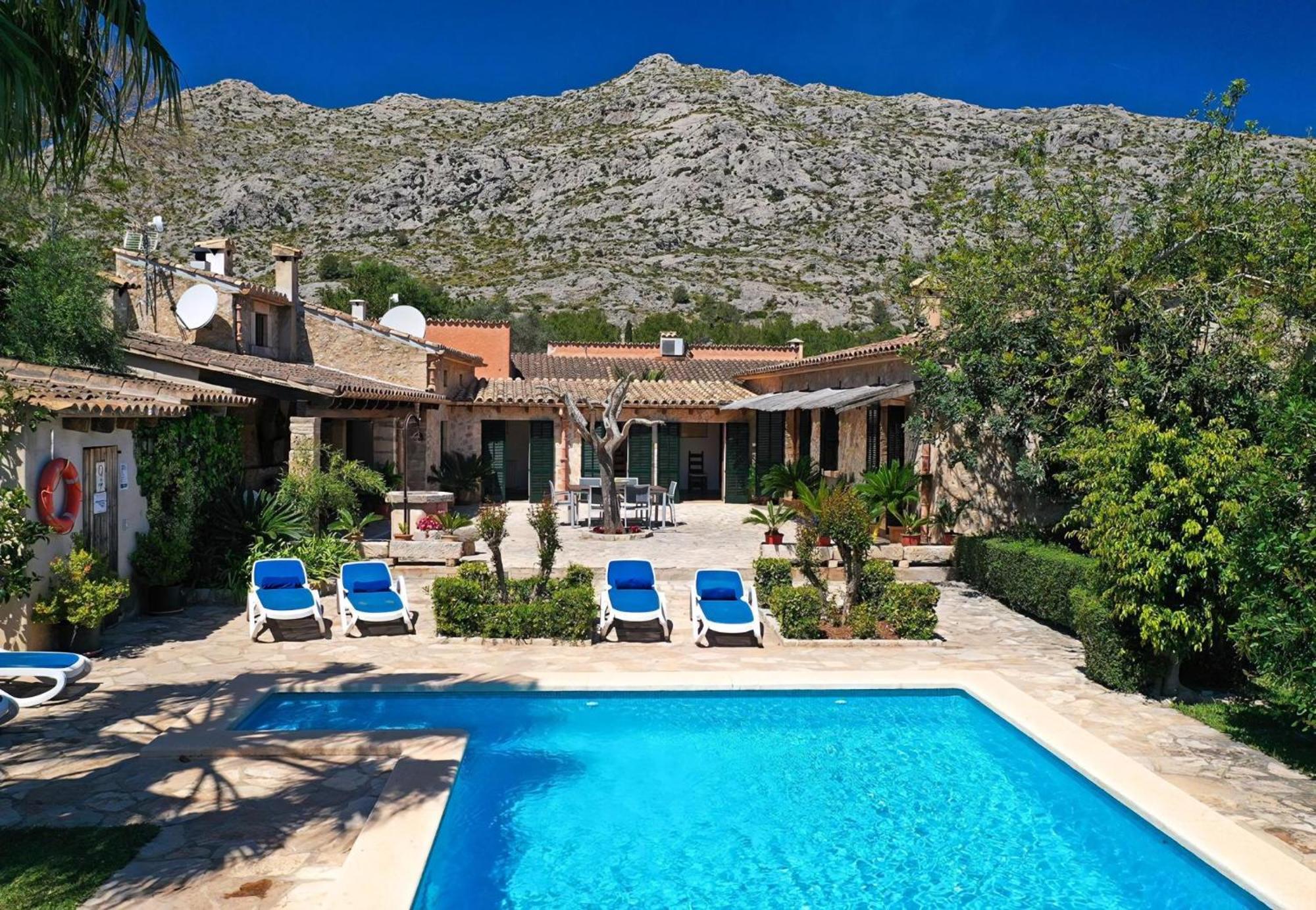 Ferienhaus Charmante Martorell Mit Pool Pollença