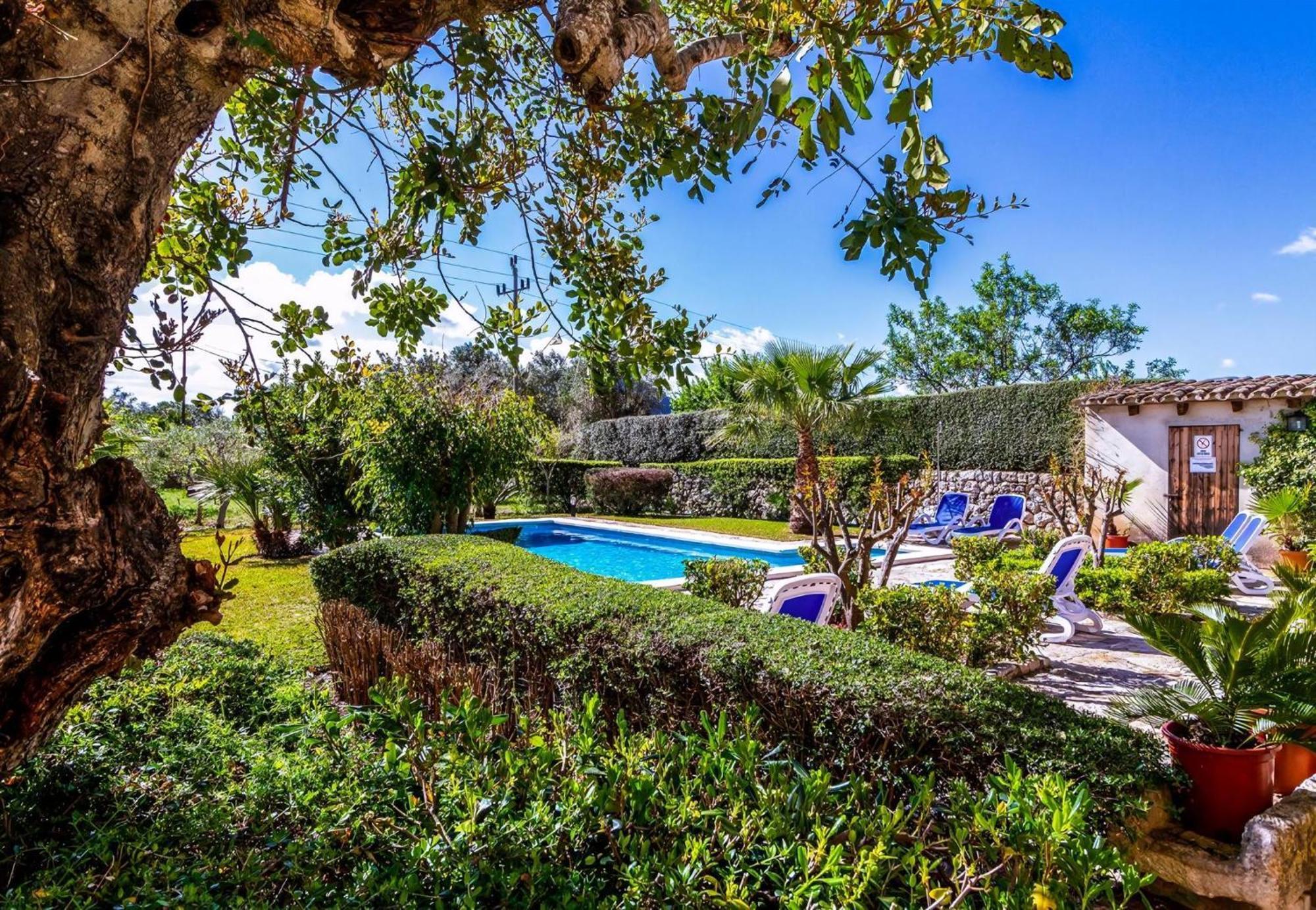 Charmante Martorell Mit Pool